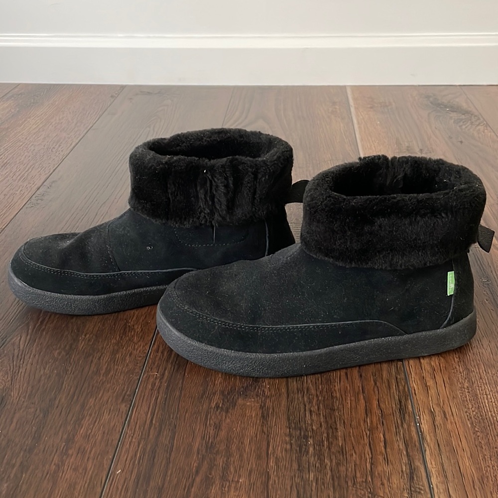 Womens Sanuk Size 7